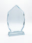 Trophée en verre personnalisé aux bords biseautés pour récompense entreprise.