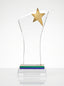 Trophée en verre personnalisé courbé avec étoile dorée sur base multicouche