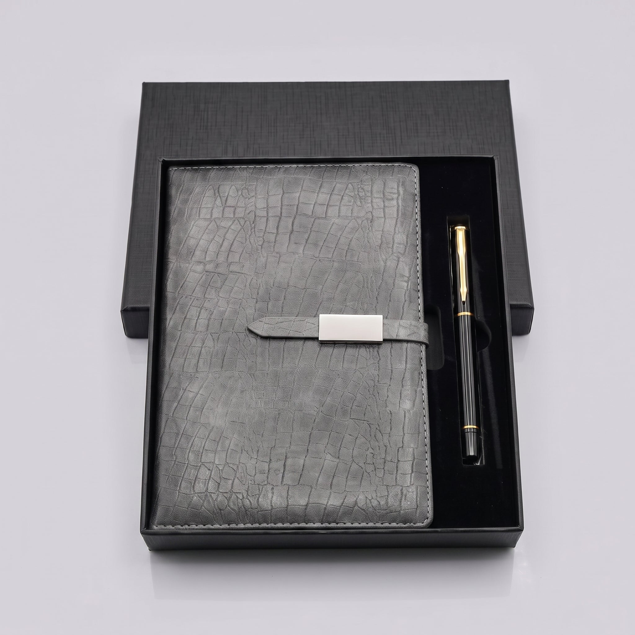 Coffret Premium Yalong : Carnet de notes avec serrure A5 et stylo Image principale du produit