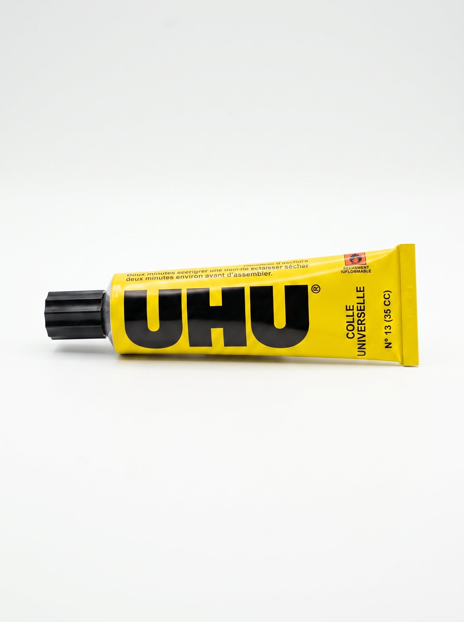 Colle Universelle Liquide – Tube Classique Haute Performance