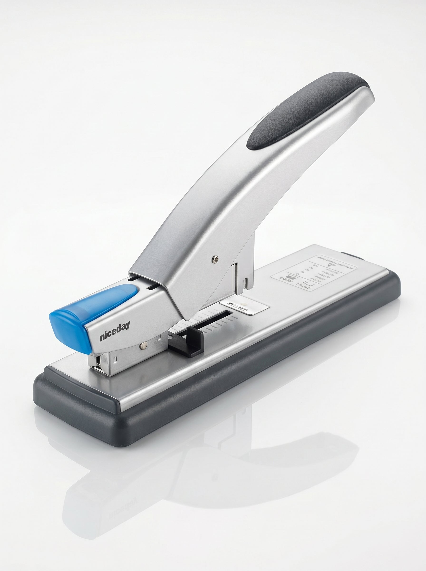 Agrafeuse Haute Capacité : agrafeuse stapler 236 / 238 / 2310 / 2313 / 23*15mm / niceday