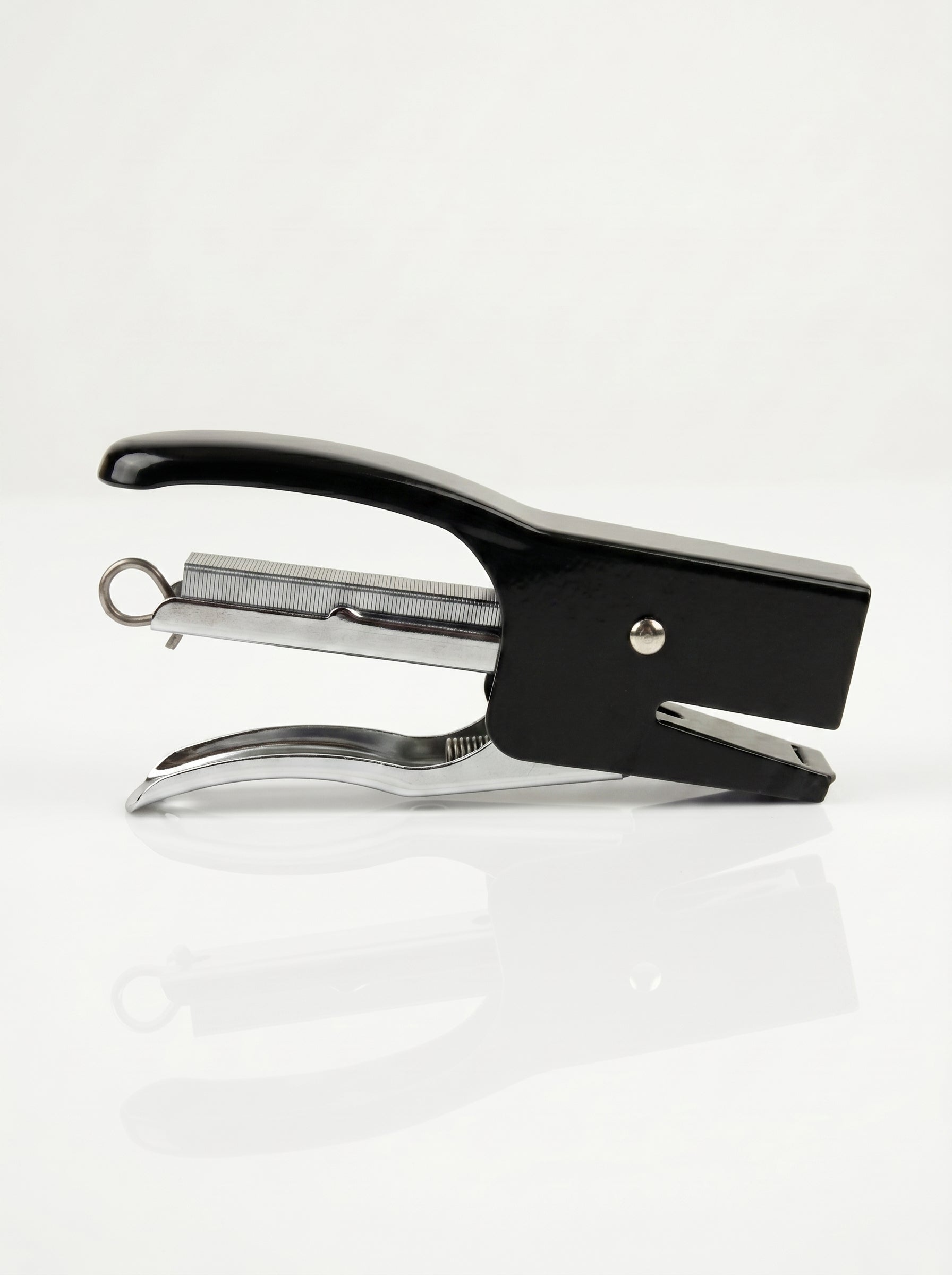 Pack Bureau : Agrafeuse stapler 24/6- 26/6 Haute Performance