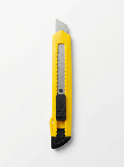 Cutter 18mm / Yalong - Outil de Coupe Robuste pour Travaux de Bricolage
