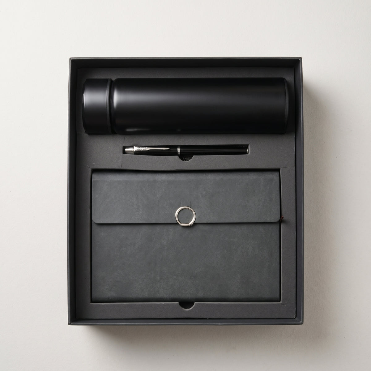 Coffret Cadeau Entreprise Nomad A5 Maroc : Carnet, Gourde Isotherme & Stylo Bille