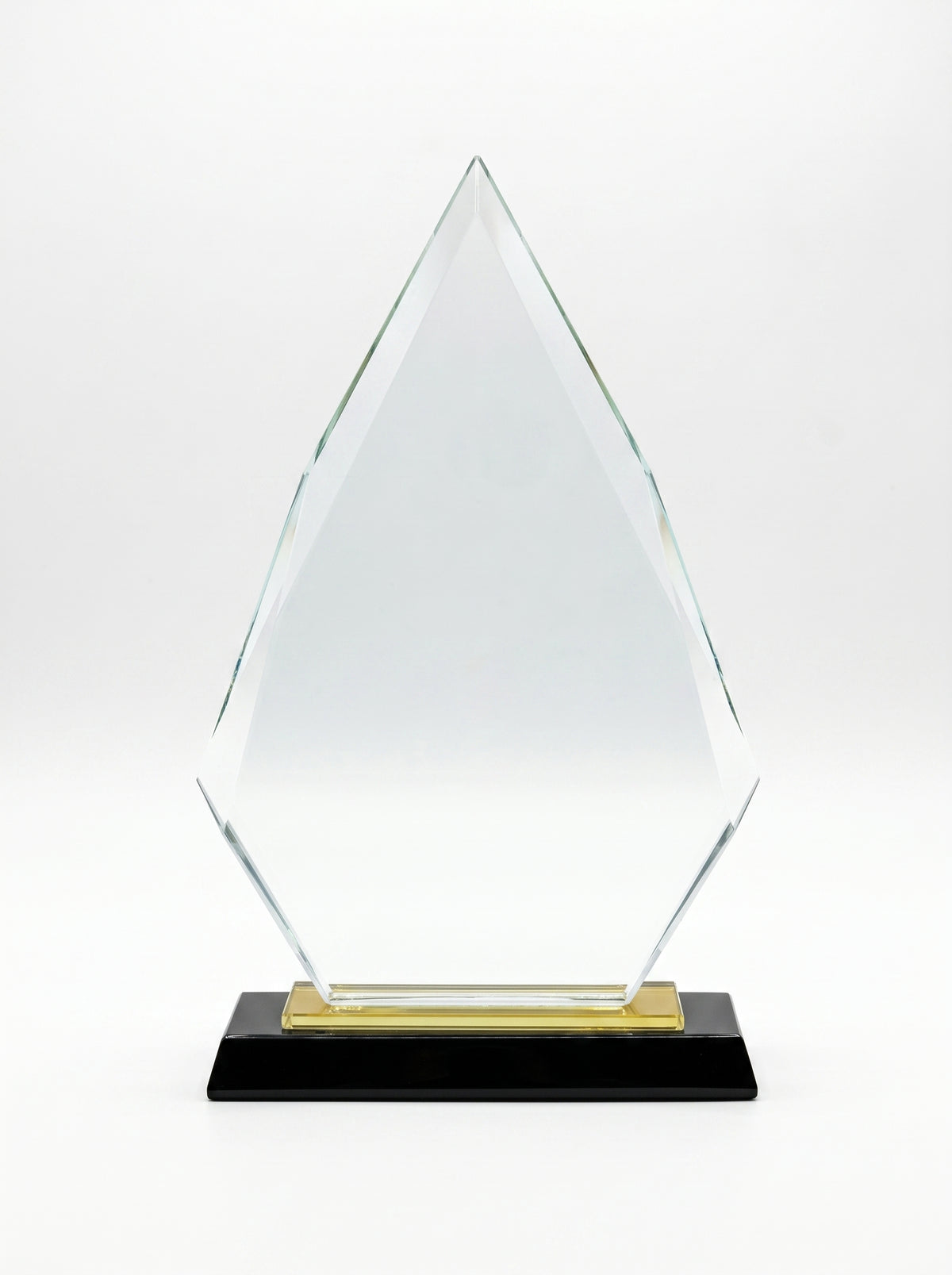 Trophée verre avec boîte de présentation pour récompense d'entreprise.