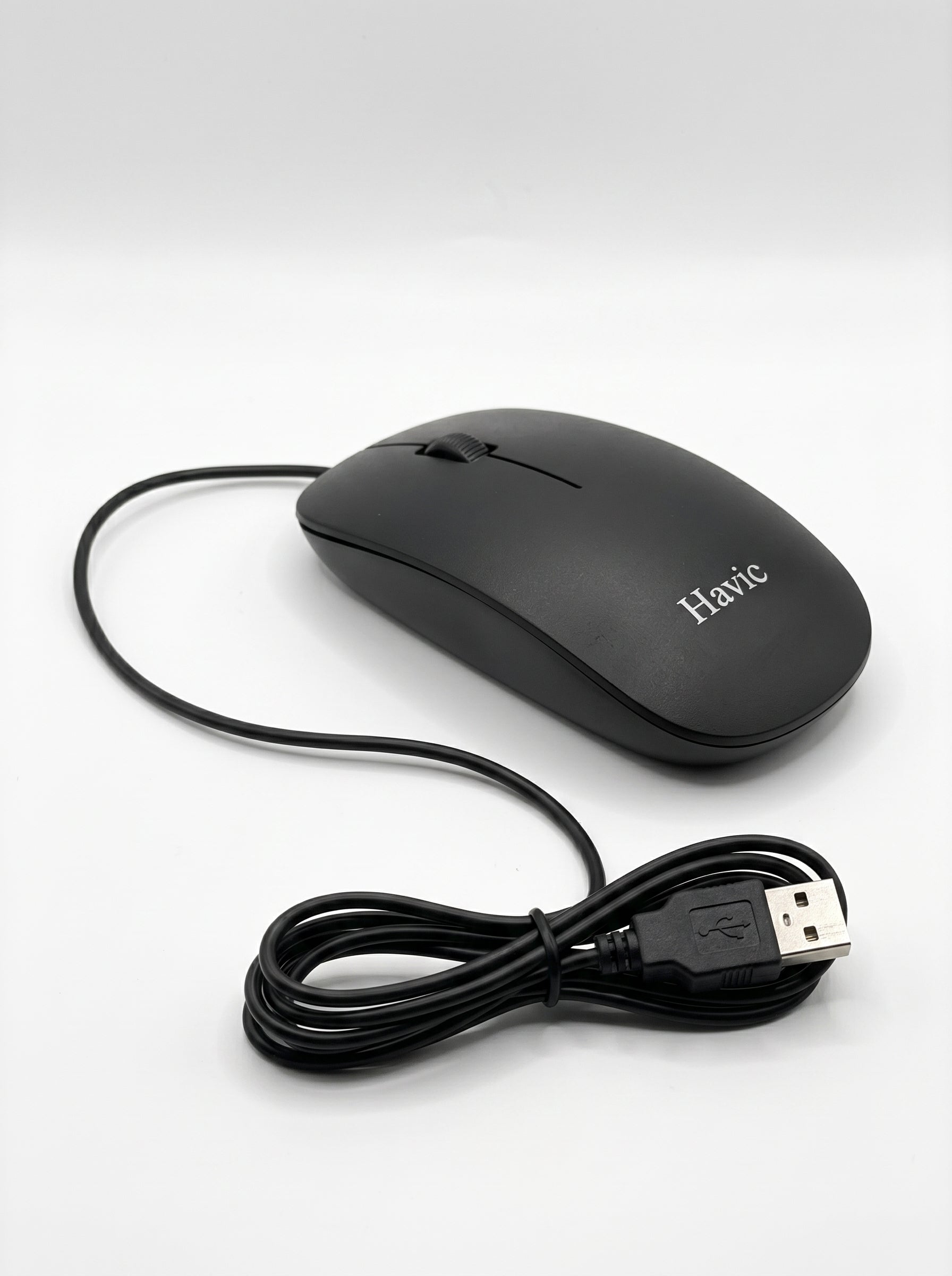 Souris filaire Havic noire branchée en USB, idéale comme équipement de bureau.