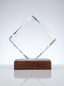 Trophée verre et bois losange, récompense entreprise B2B idéale pour marquer les succès de vos collaborateurs.