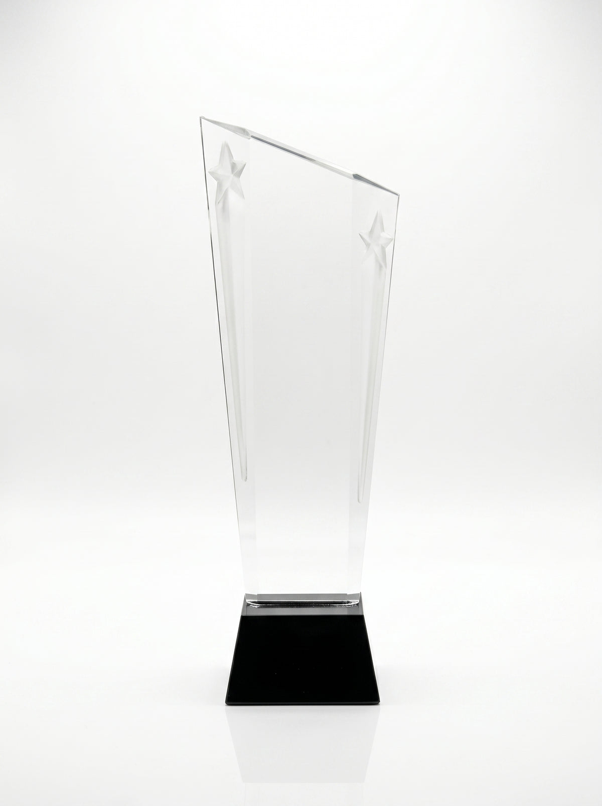 Trophée en verre personnalisé avec étoiles gravées sur socle noir, idéal pour une récompense collaborateur.