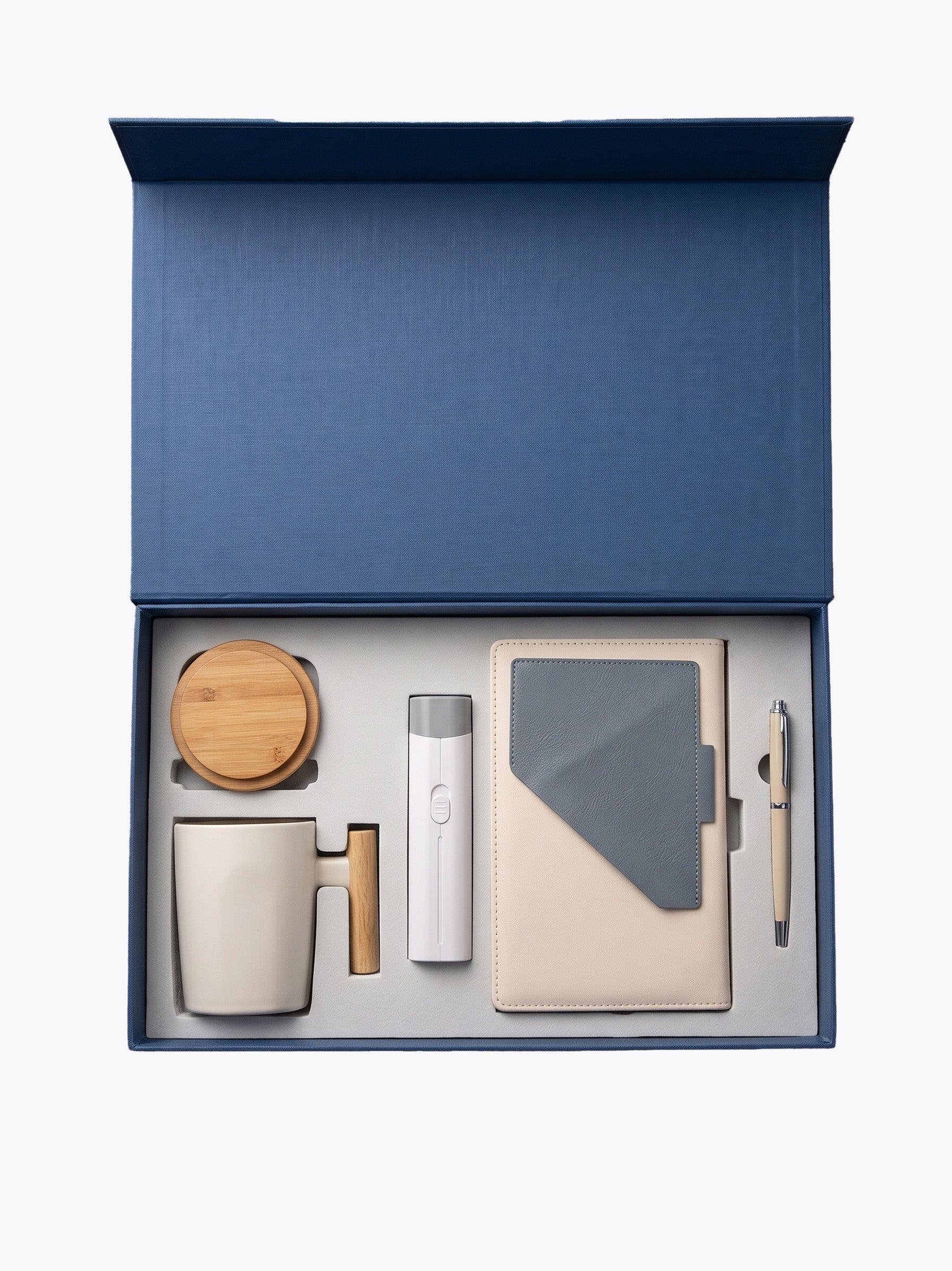 Coffret 4 Pièces : Notebook A5, Stylo, Tasse & lampe multifonctionnelle Image principale du produit