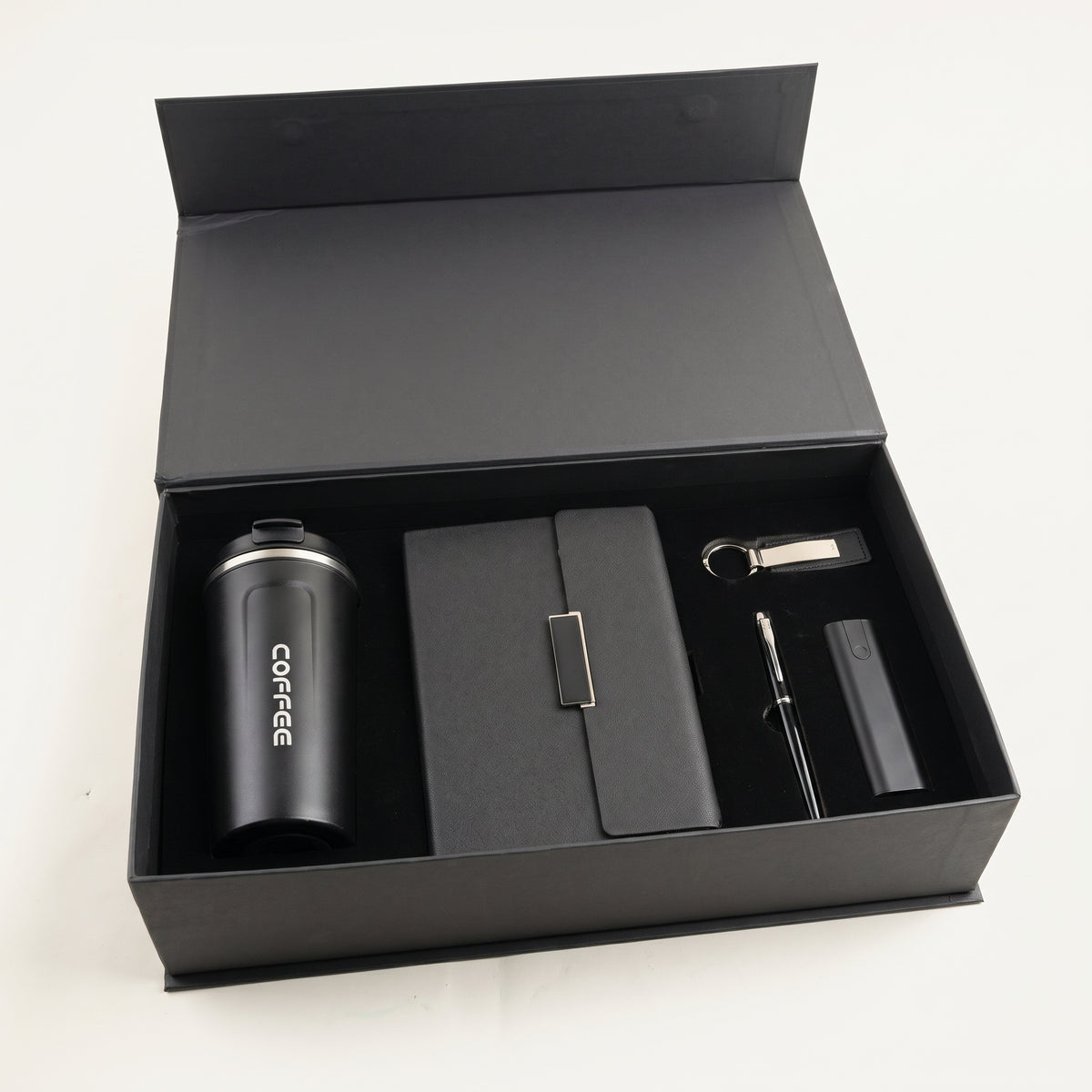 Coffret Exécutif 5-en-1 Personnalisable Image principale du produit
