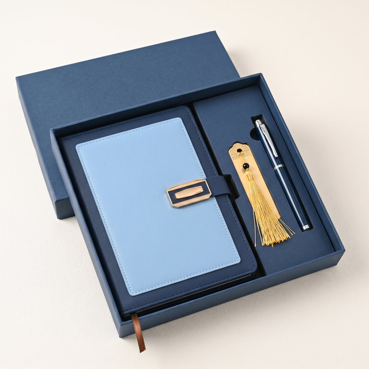 Coffret Exécutif Carnet A5 & Stylo Métal Personnalisable avec Marque-Page