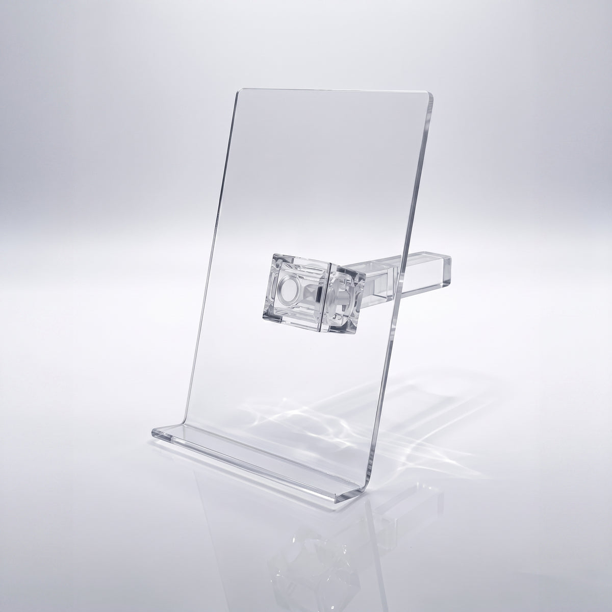 Support Publicitaire Plastique Transparent | Porte-Visuel Acrylique A4 / A5 Image principale du produit